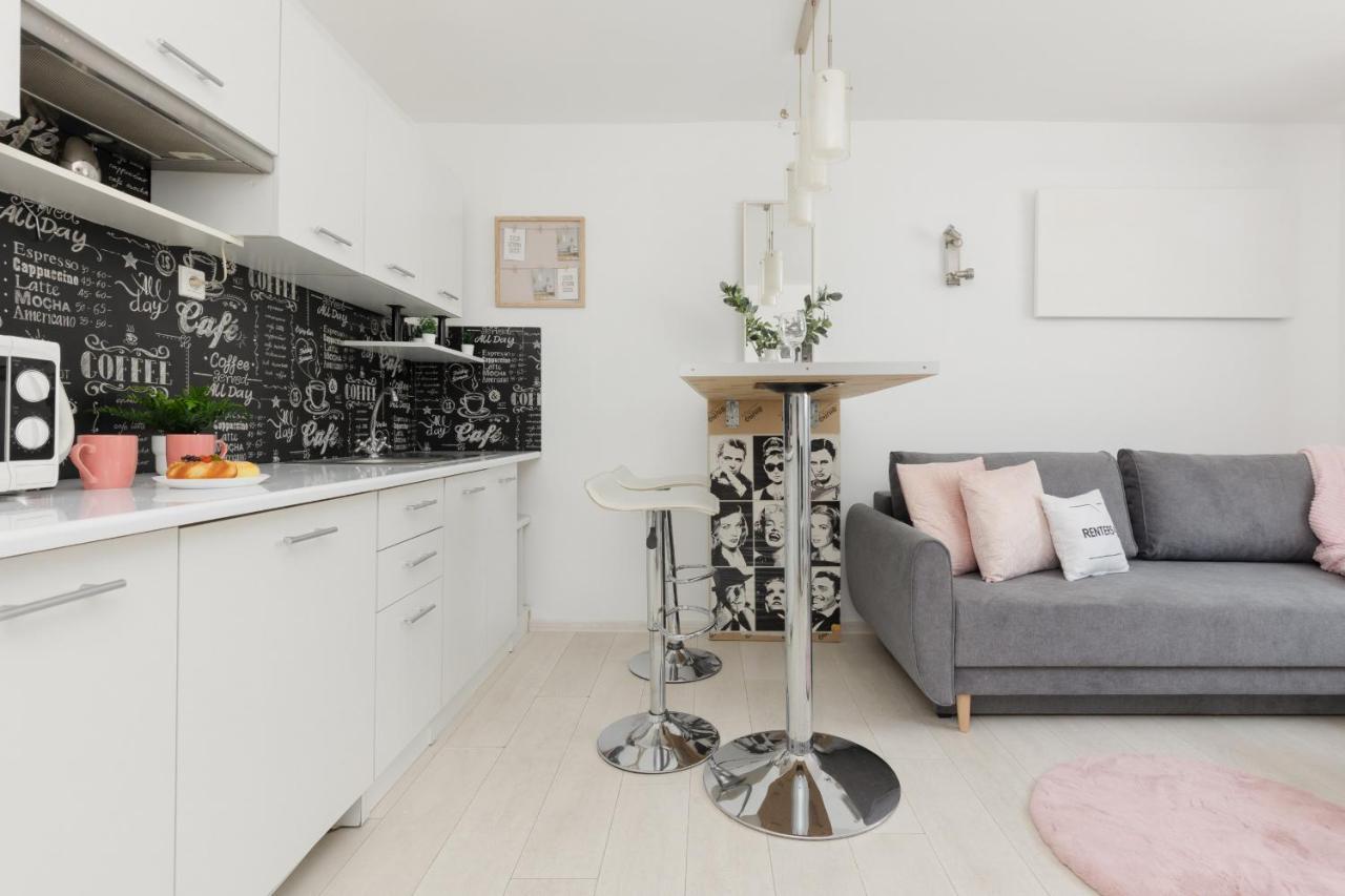 Affordable Underground Near Pge Narodowy By Renters Appartement *